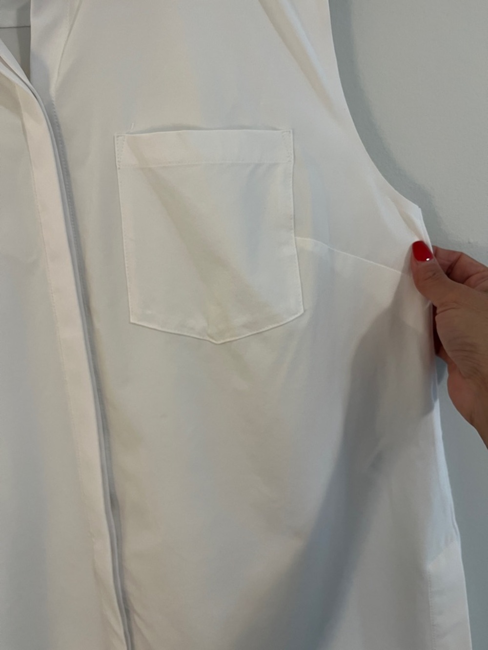 Athleta Crisp White Sleeveless Collared Top - Picture 3 of 12